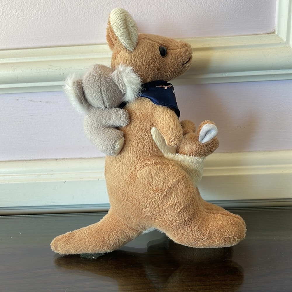 Australian Kangaroo & Koala Toy - Picture 4 of 6